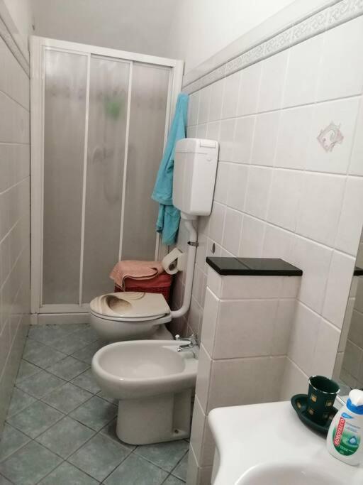 Apartamento Casa Nives Imperia Exterior foto